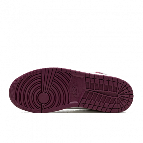 Кроссовки Air Jordan 1 Retro High OG Bordeaux