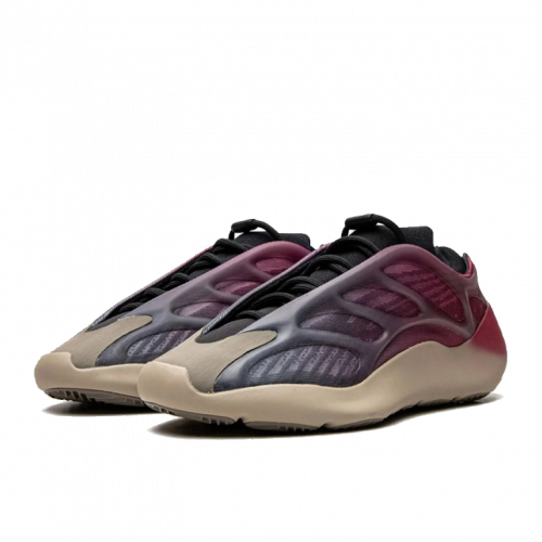 Кроссовки Adidas Yeezy 700 V3 Fade Carbon