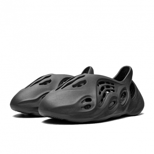 Слипоны Adidas Yeezy Foam RNNR Onyx