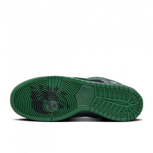 Nike SB Dunk Low There Skateboards